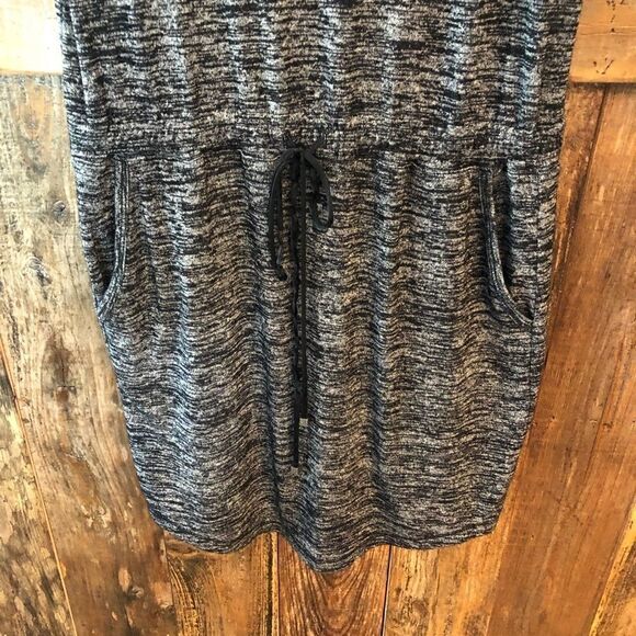 Lou & Grey S Gray Sleeveless Tank SignatureSoft Side Pockets Casual Dress - Picture 6 of 6